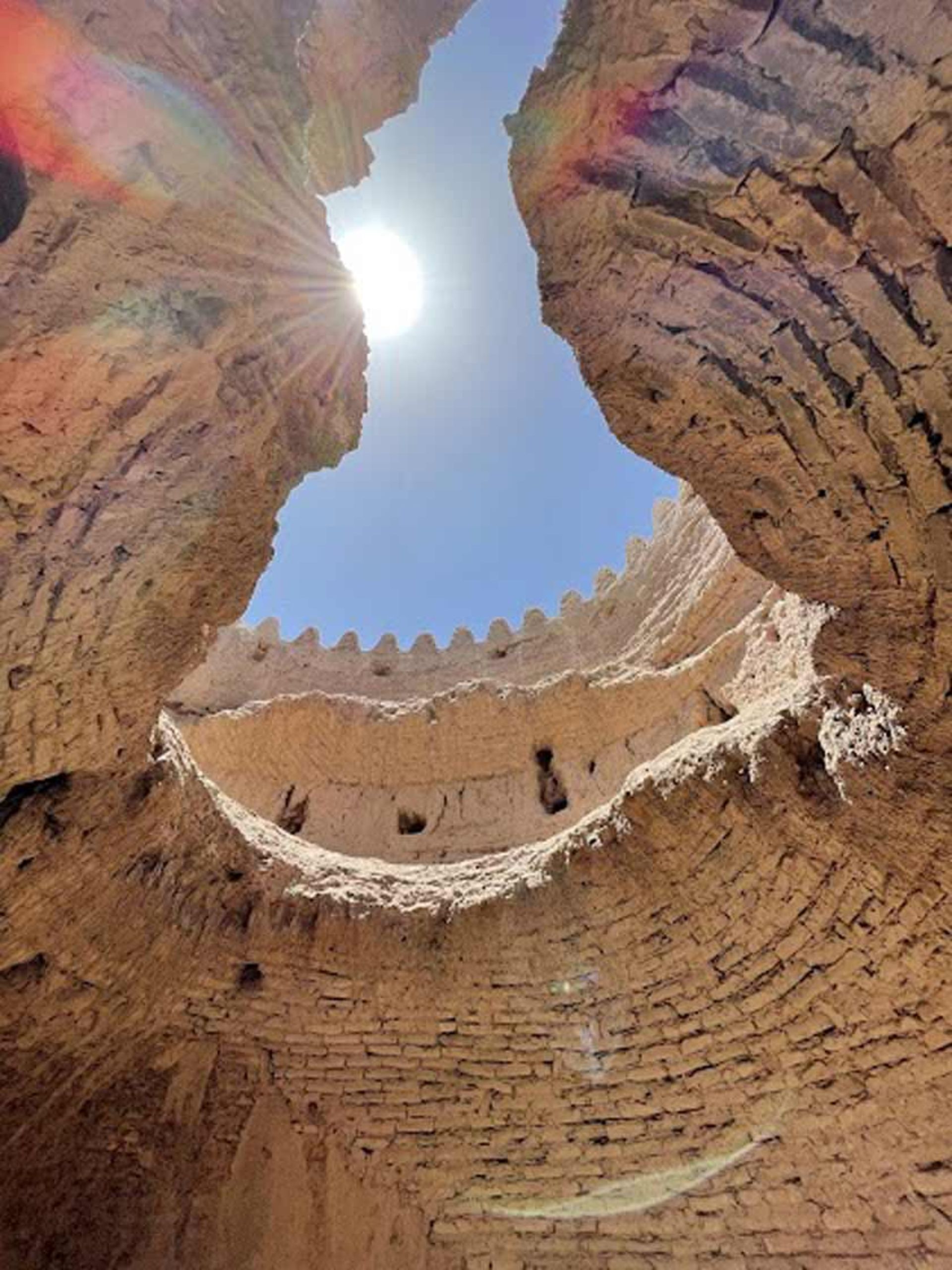 معماری تاریخی در ارگ انار