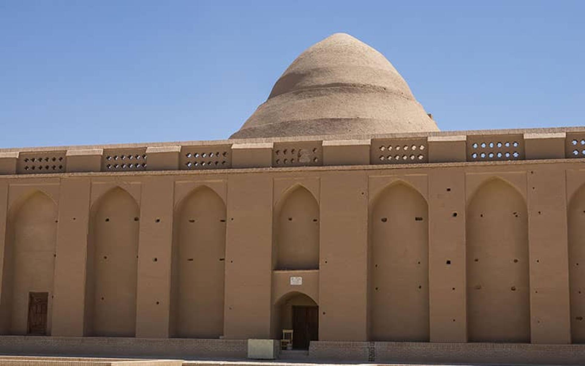  یخچال خشتی میبد
