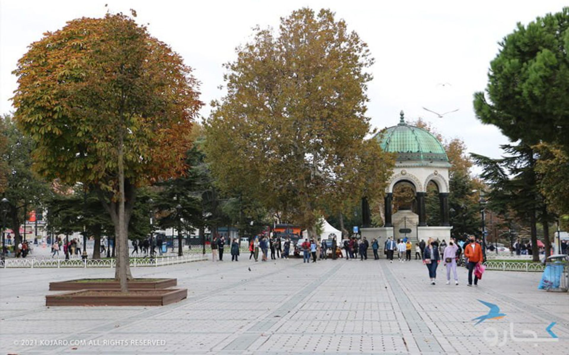  میدان هیپودروم در روز