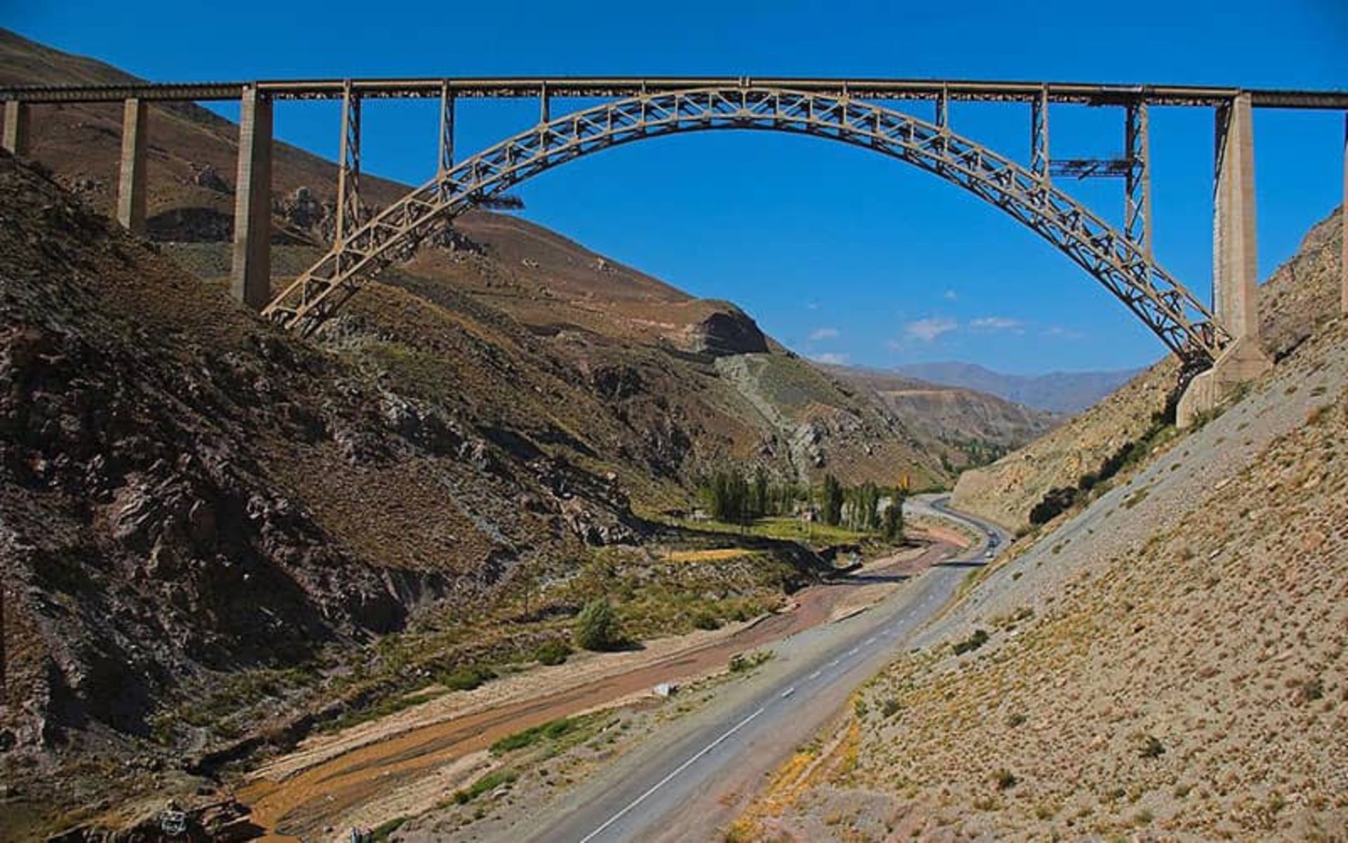 پل قطور خوی