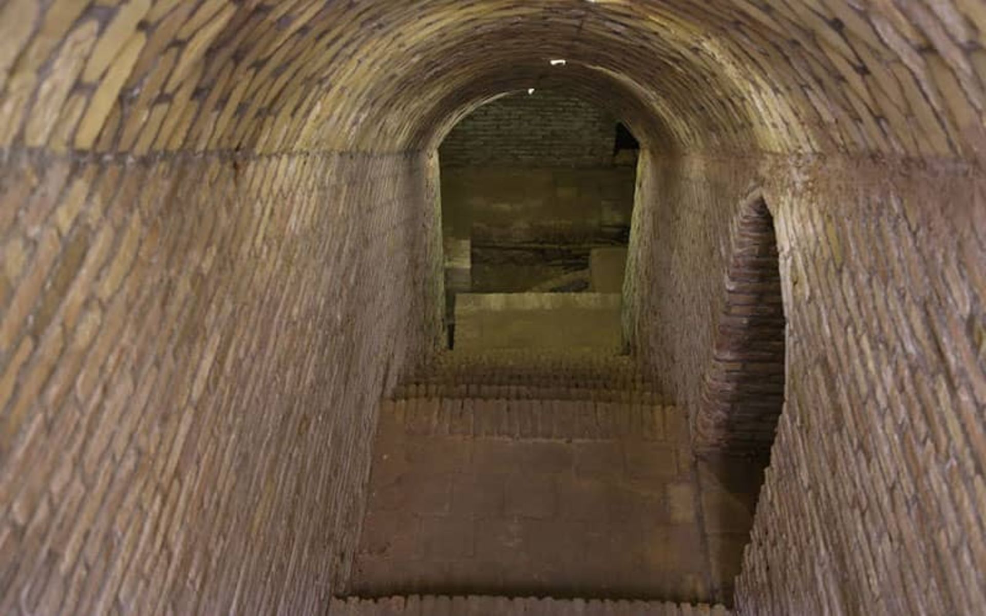 خانه تقدیری (گنجینه قنات اردکان)