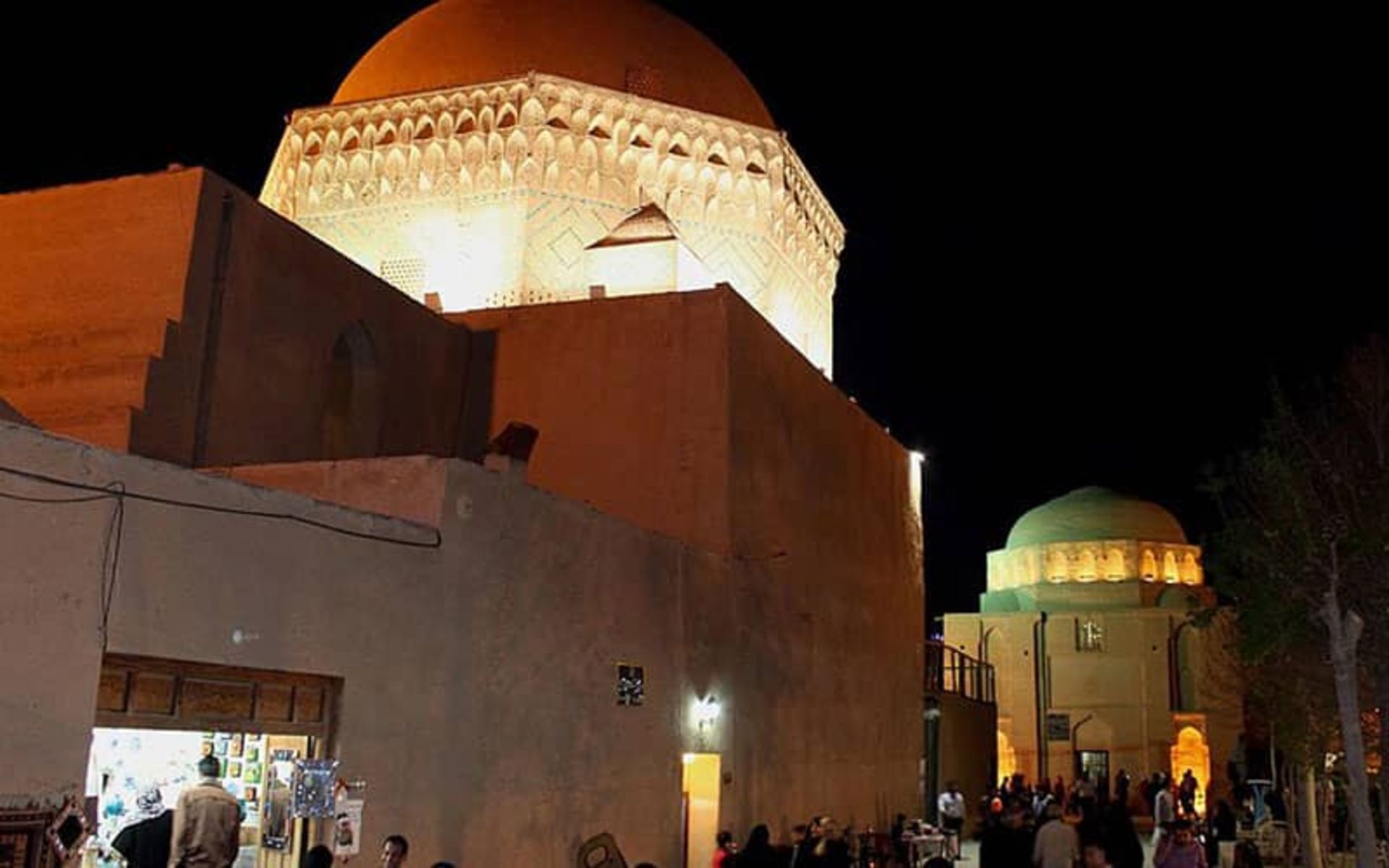 بقعه دوازده امام یزد