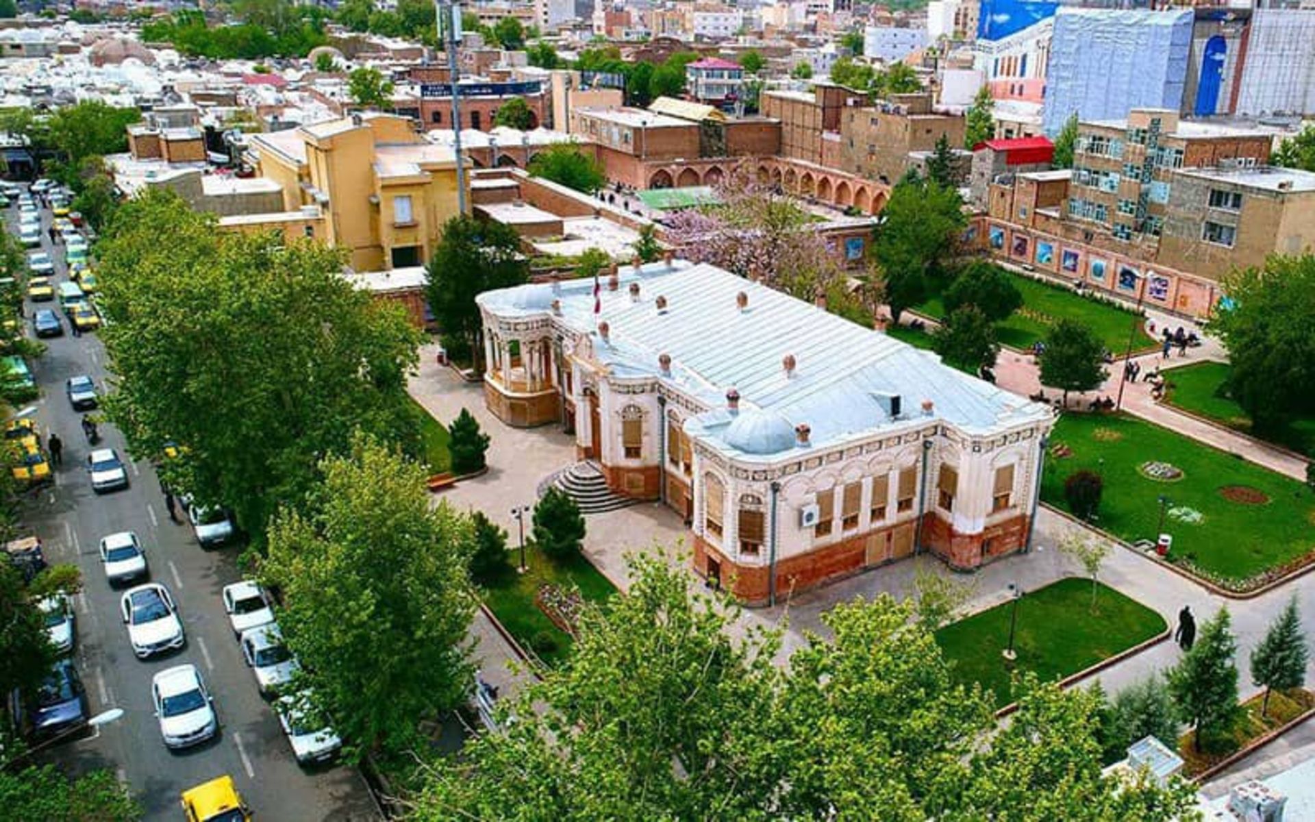 ساختمان شهرداری خوی