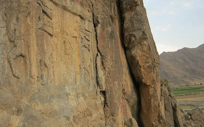 سنگ‌نگاره خان تختی سلماس 