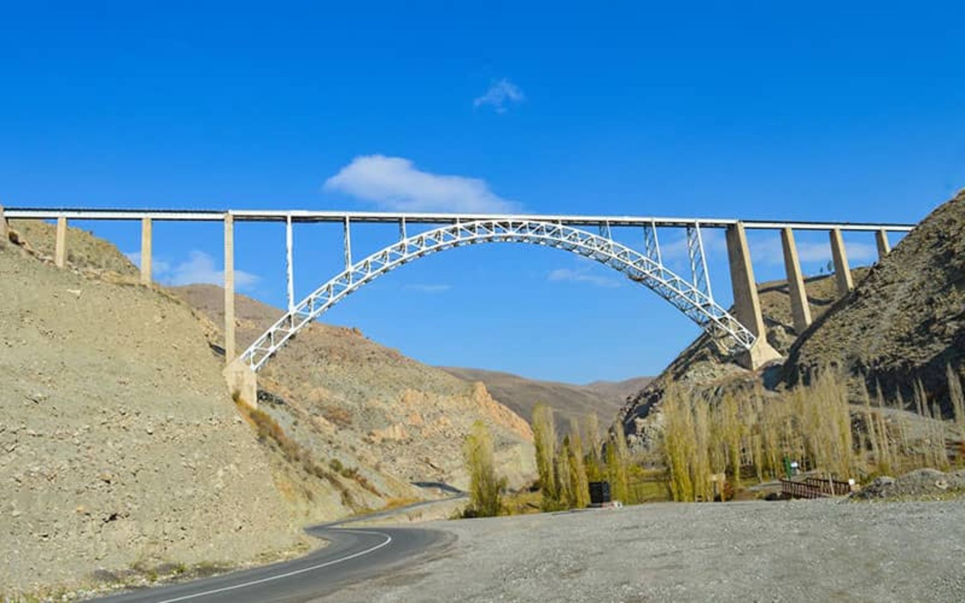 پل قطور خوی