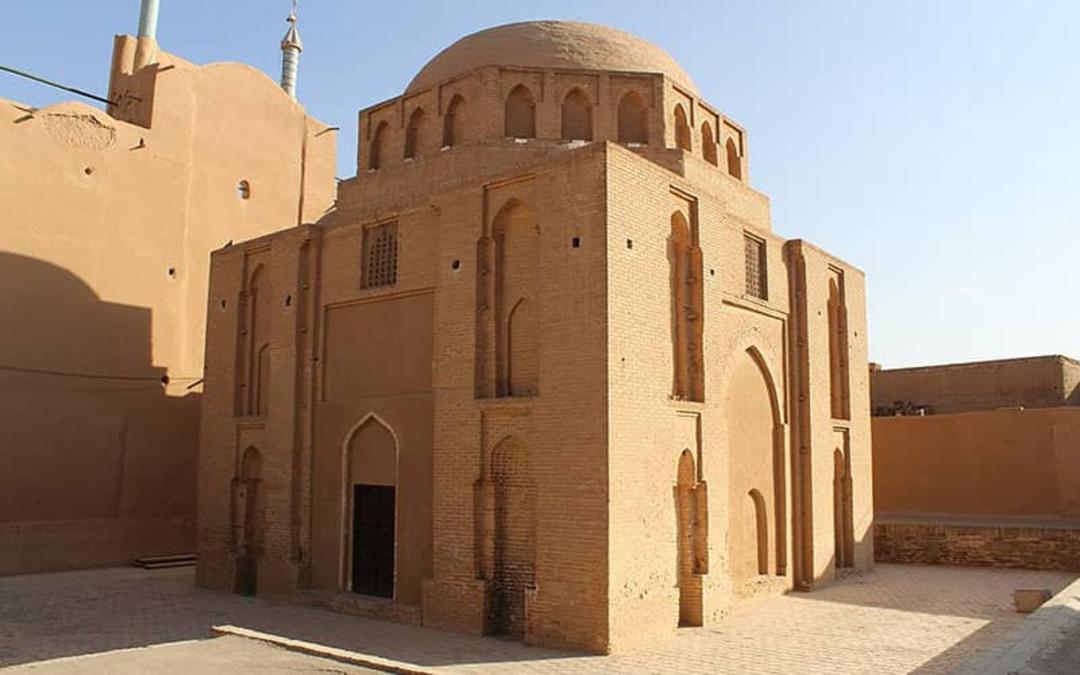 بقعه دوازده امام یزد