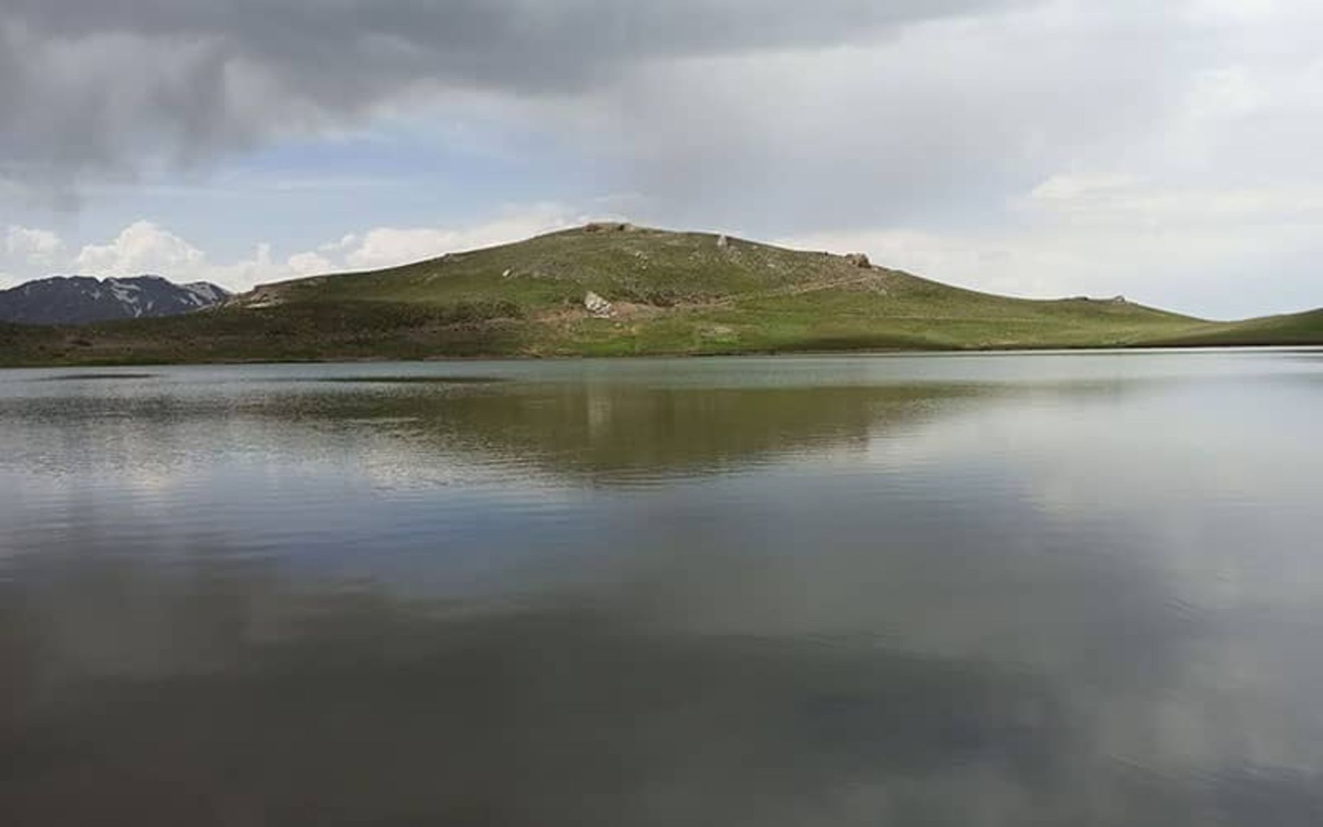 دریاچه دالامپر