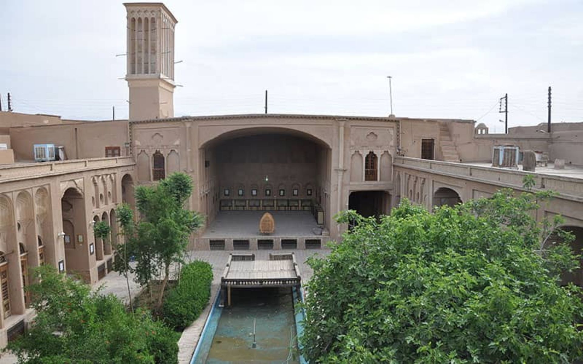 خانه لاری ها یزد