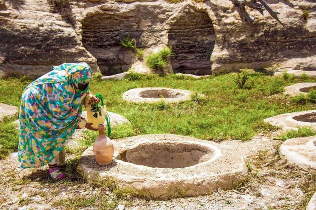 برداشت آب از تلا