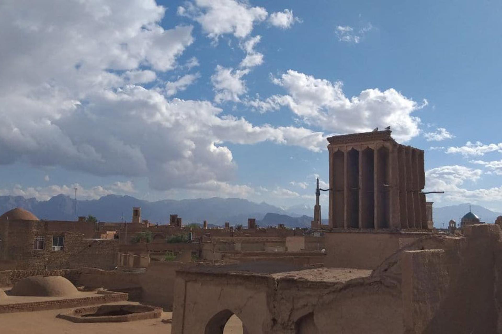 خانه سیگاری یزد