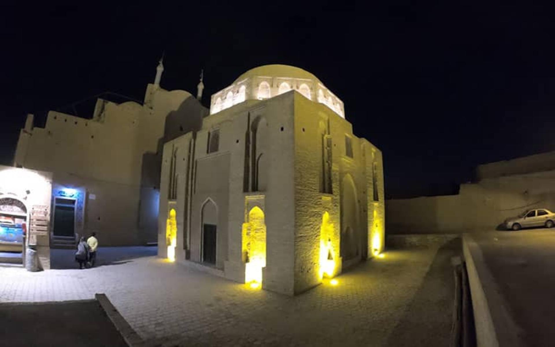 بقعه دوازده امام یزد