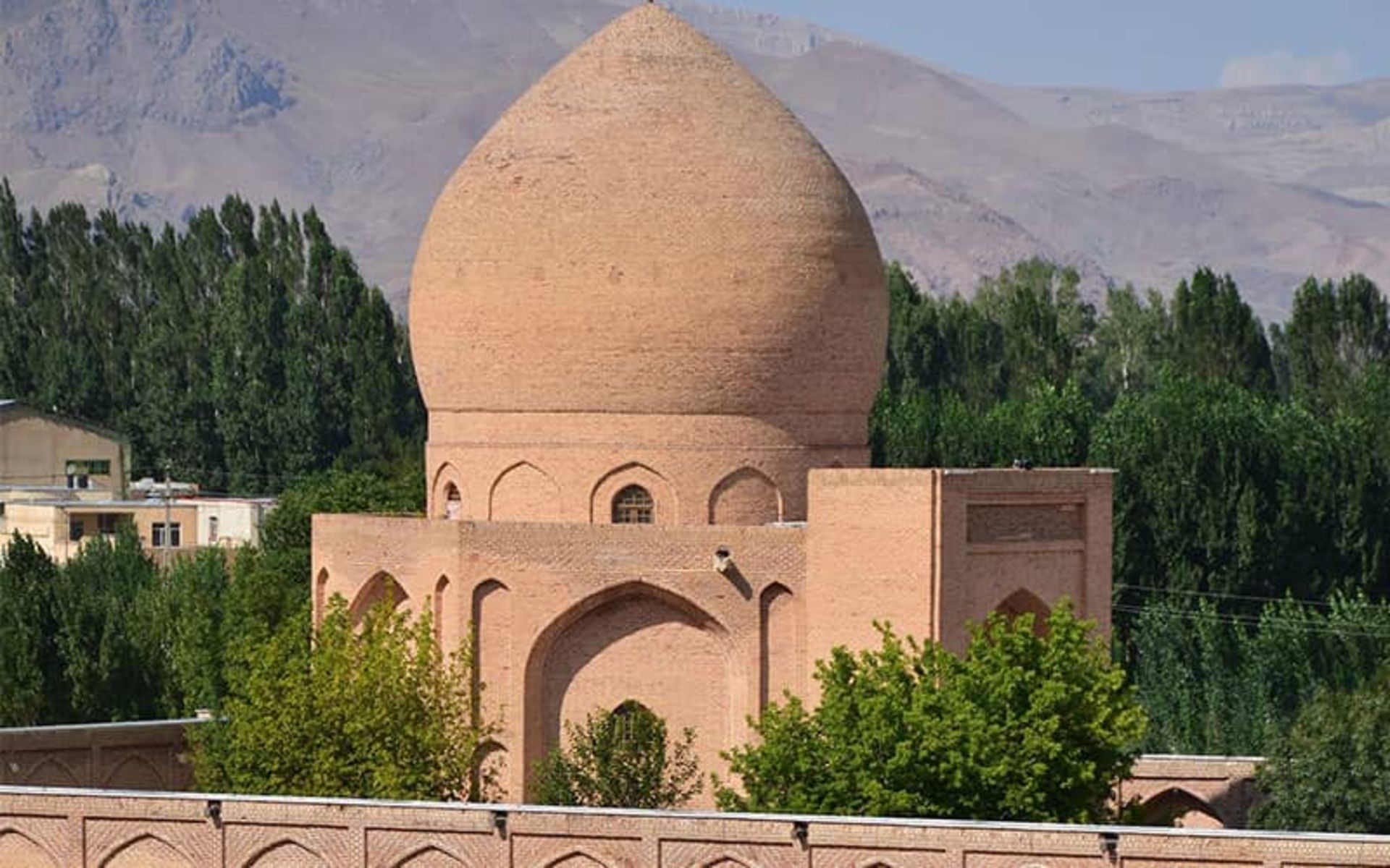 مقبره سید صدرالدین