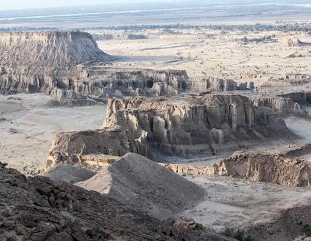 چشم‌انداز زیبای بام قشم