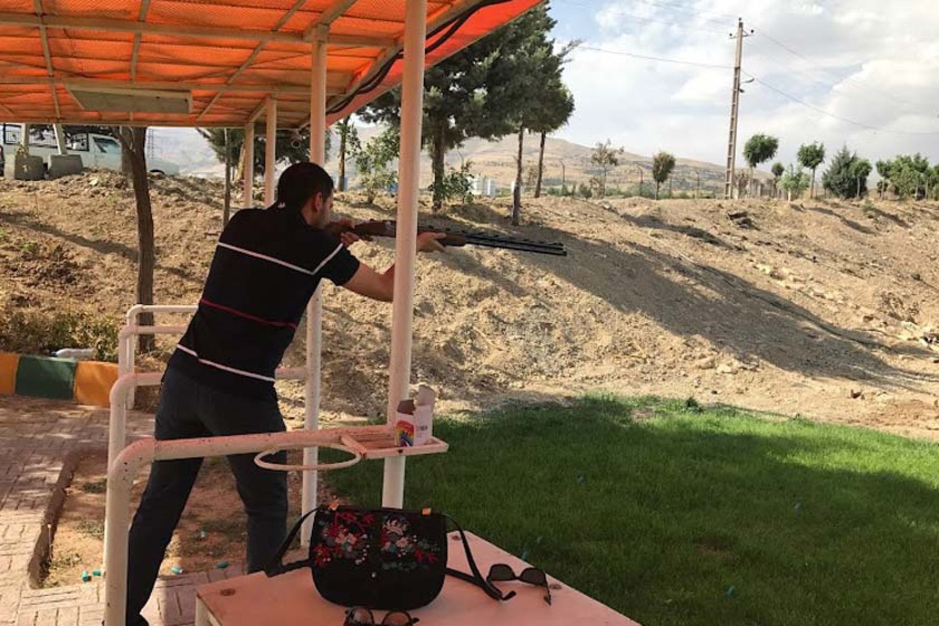 باشگاه تیراندازی مهام