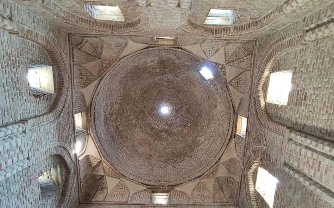 گنبد سرخ مراغه