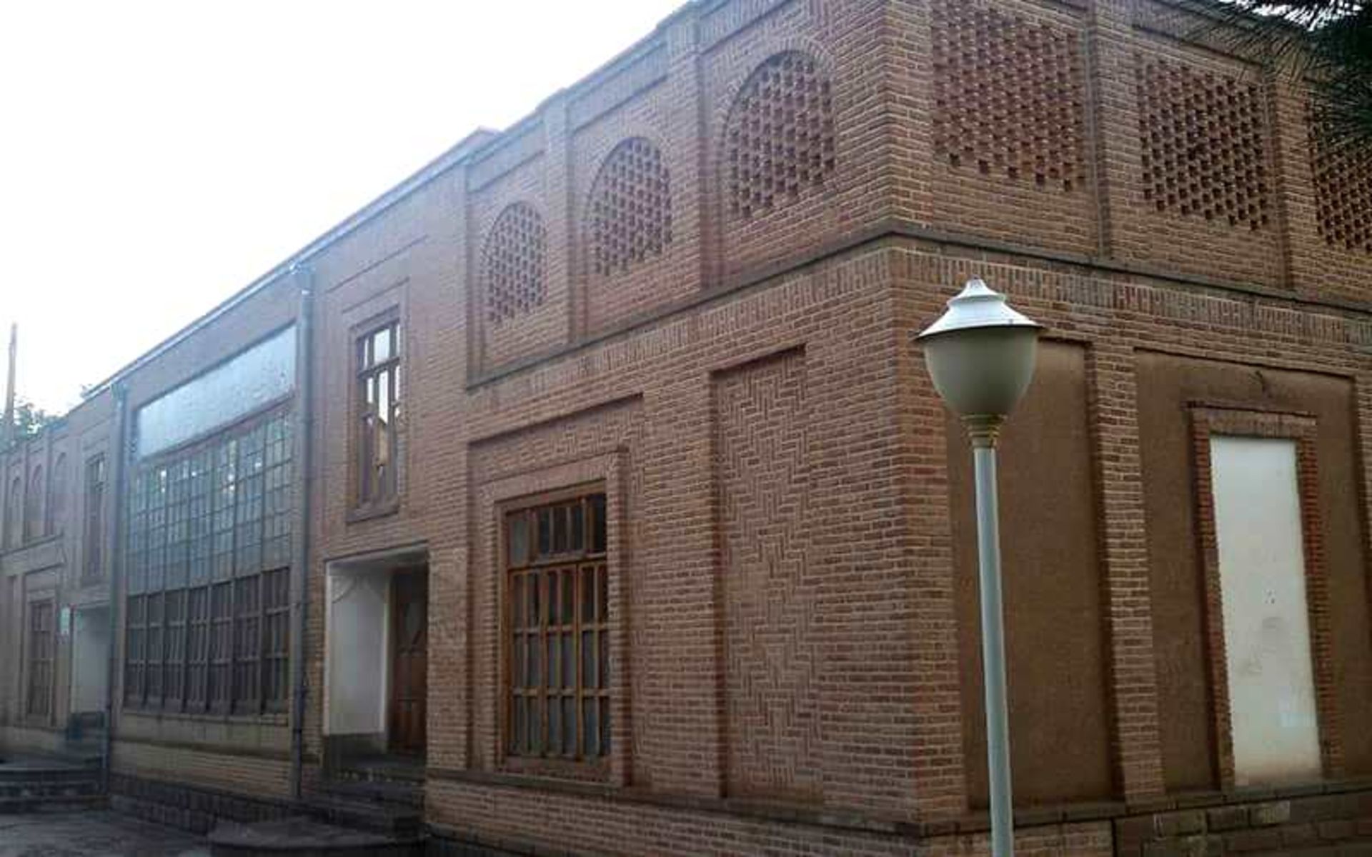  خانه دکتر قاسم اهری