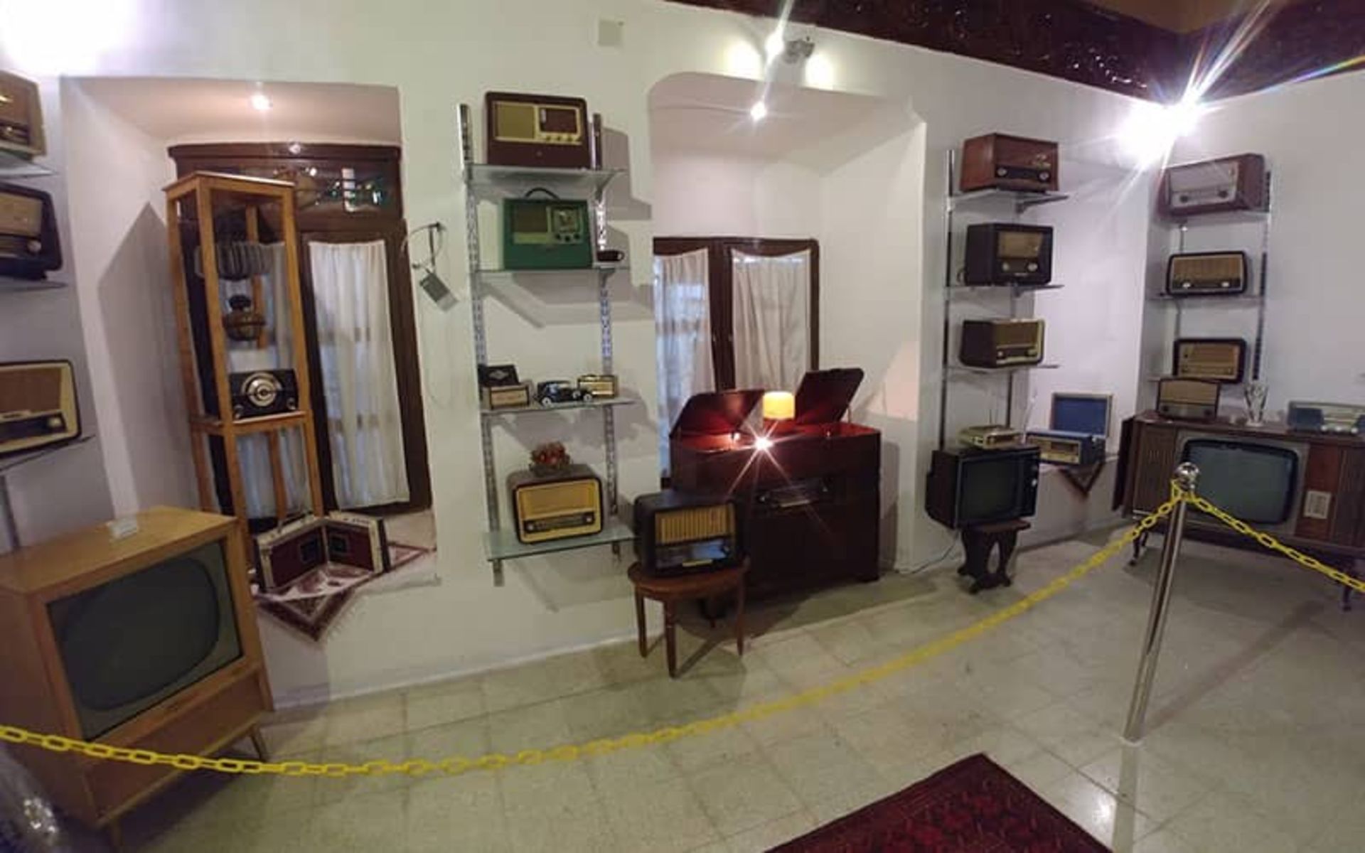 عمارت و باغ امیر