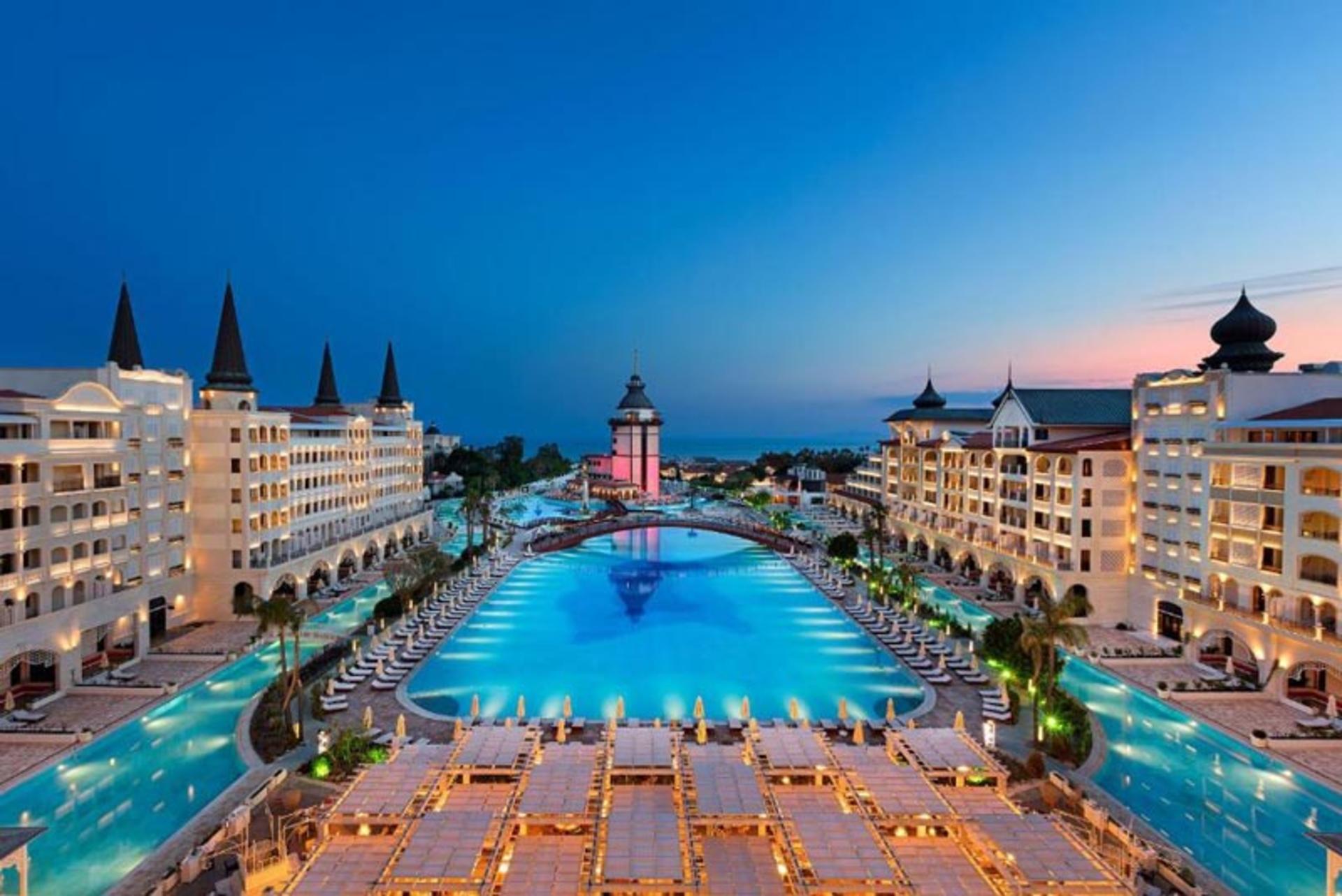 Titanic Mardan Palace