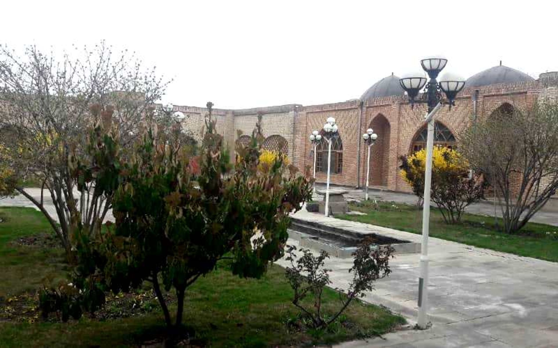 باغ گلشن راز (آرامگاه شیخ محمود شبستری)