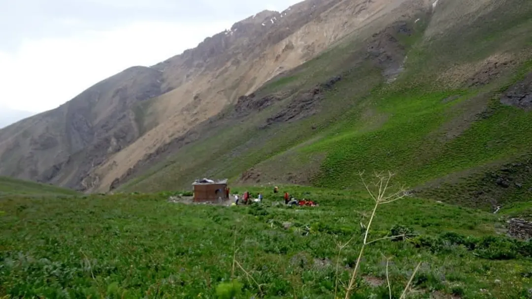 وارنگه رود البرز