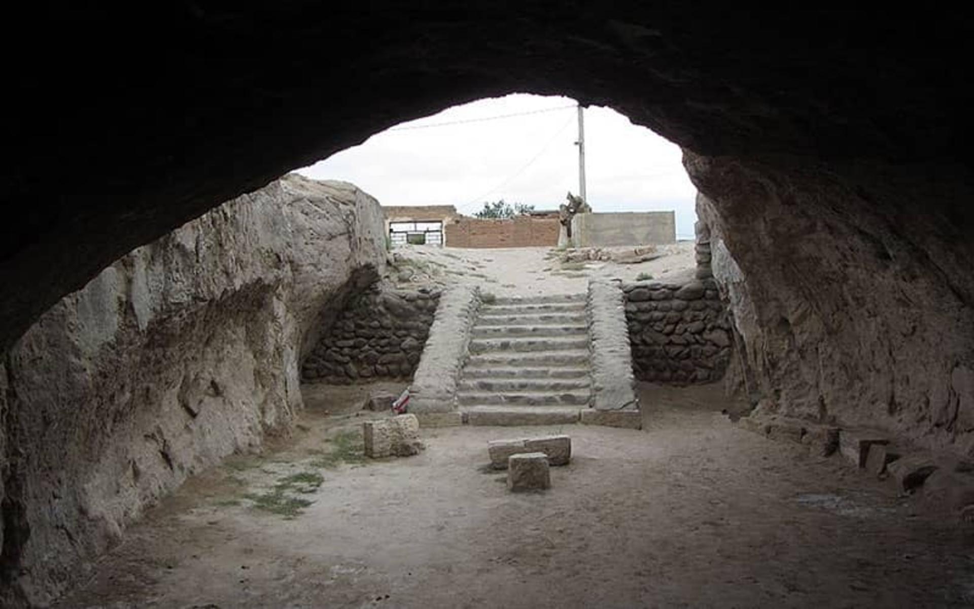 معبد مهر مراغه