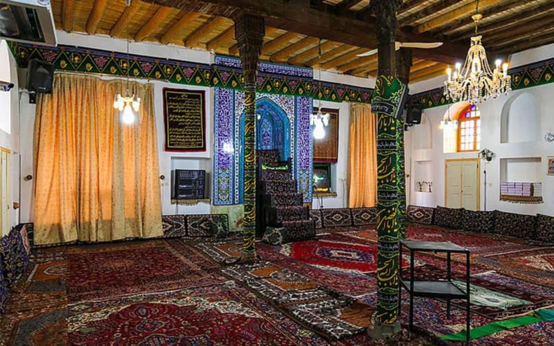 گنبد کبود بناب