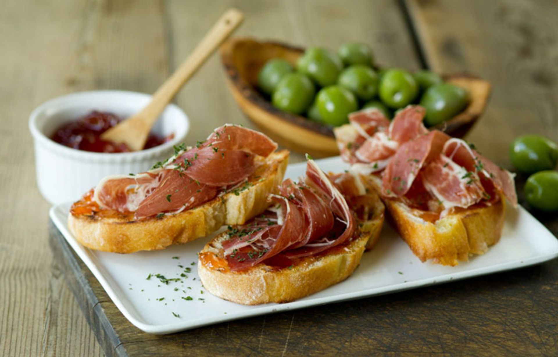 سرو Jamon Iberico در اسپانیا