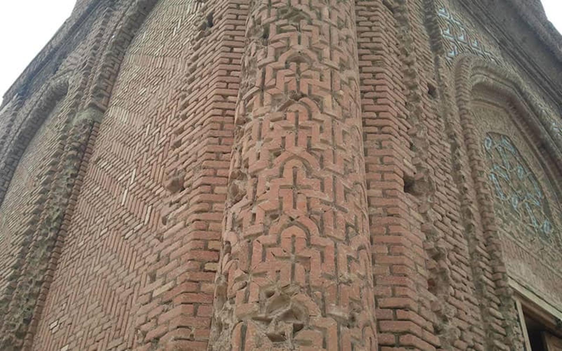 گنبد سرخ مراغه