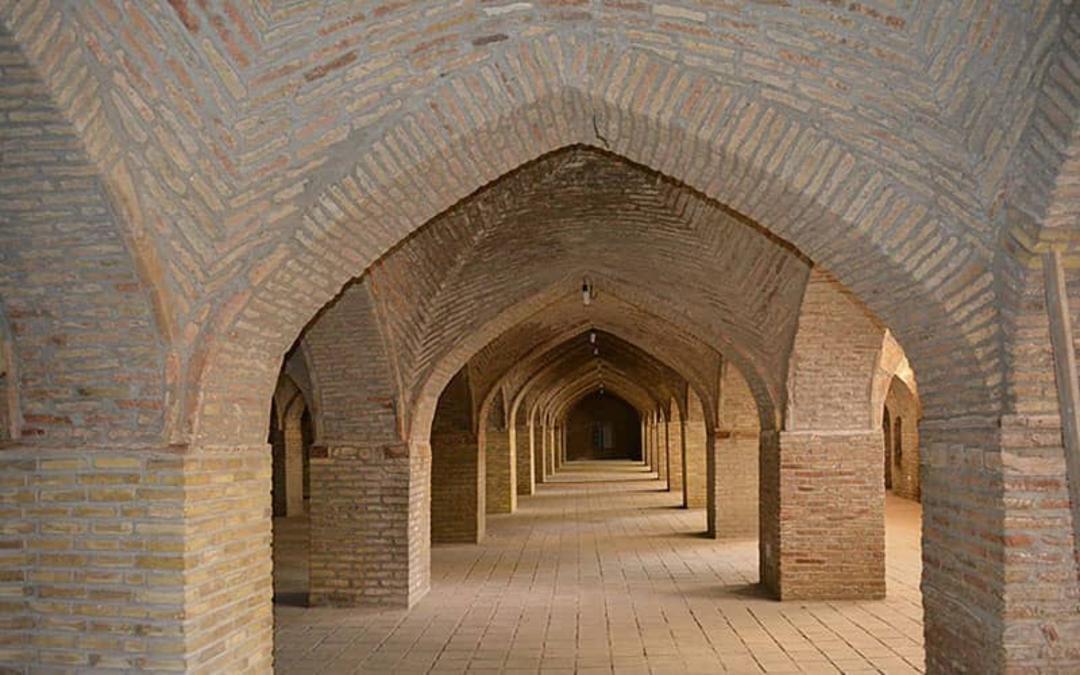 شبستان مسجد جامع بروجرد