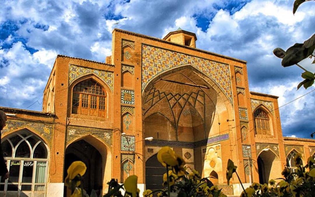 ایوان مرتفع مسجد امام بروجرد
