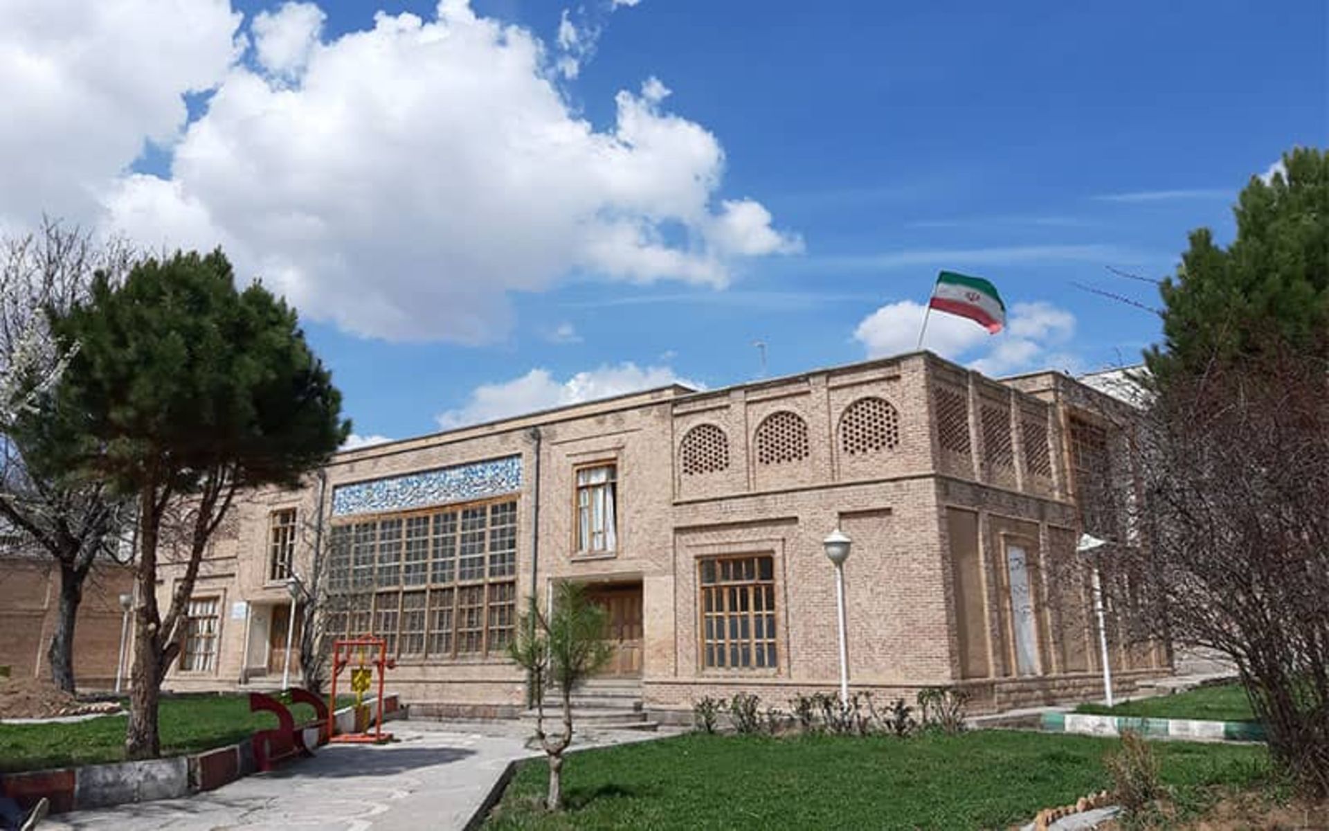  خانه دکتر قاسم اهری