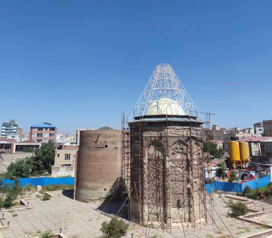 گنبد کبود مراغه
