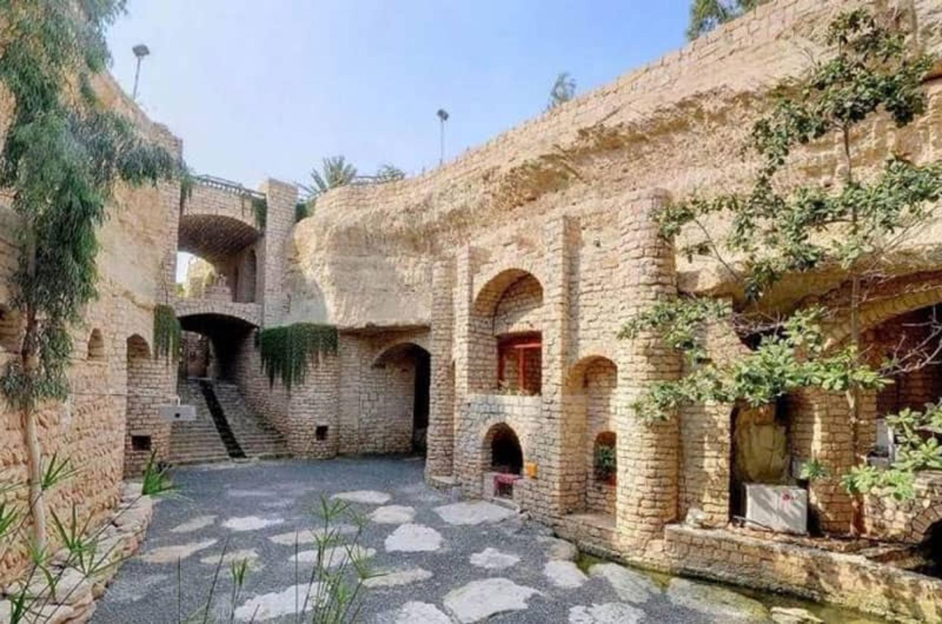 شهر زیرزمینی کاریز