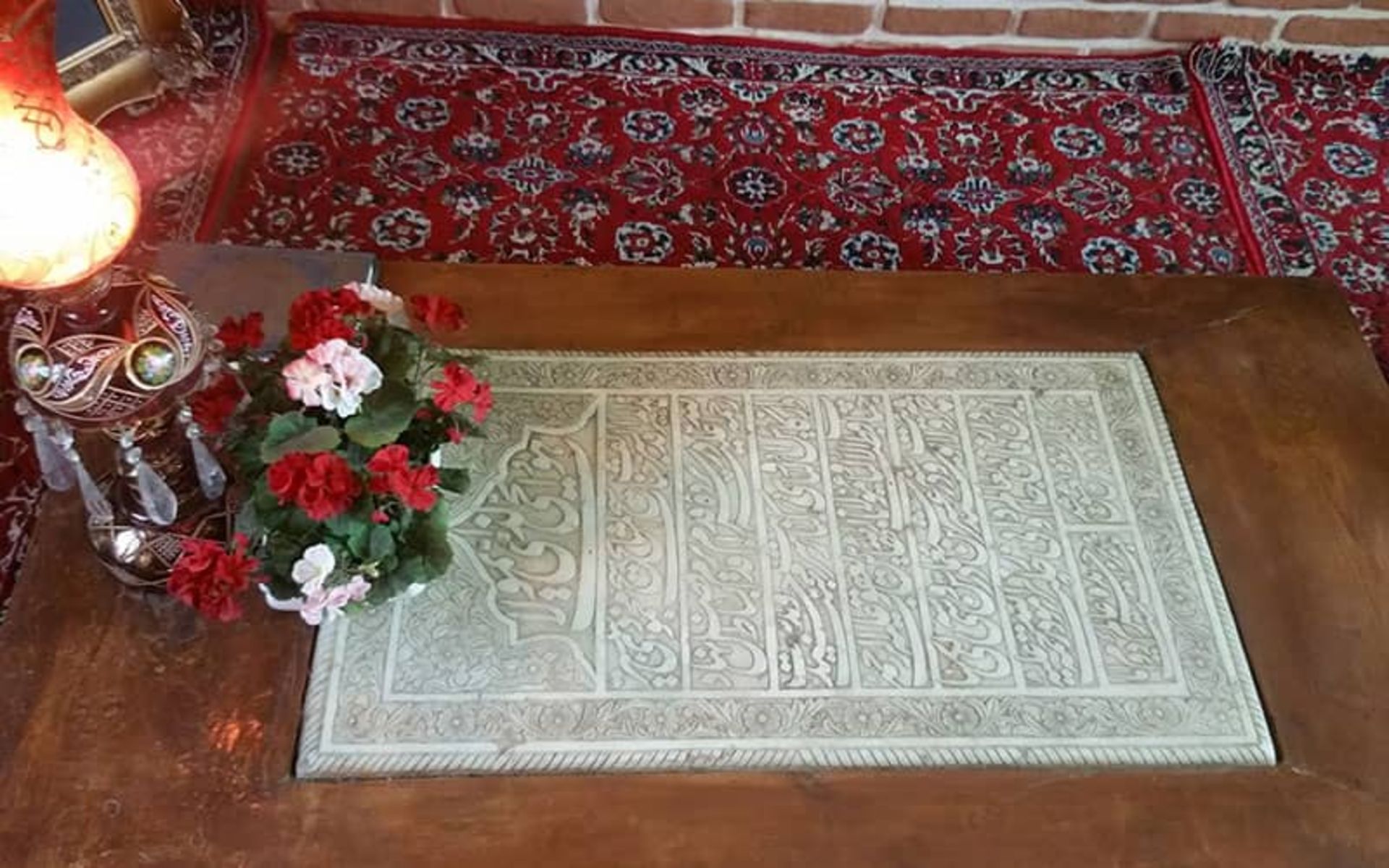 باغ گلشن راز (آرامگاه شیخ محمود شبستری)