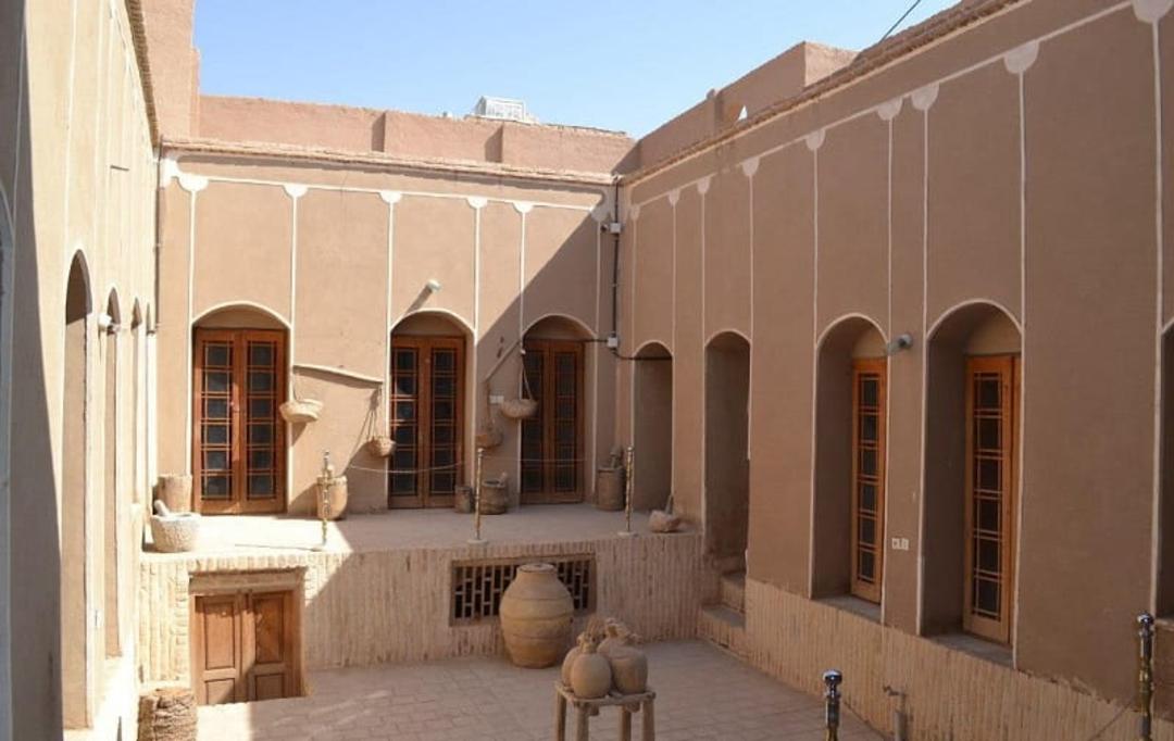 خانه وحشی بافقی