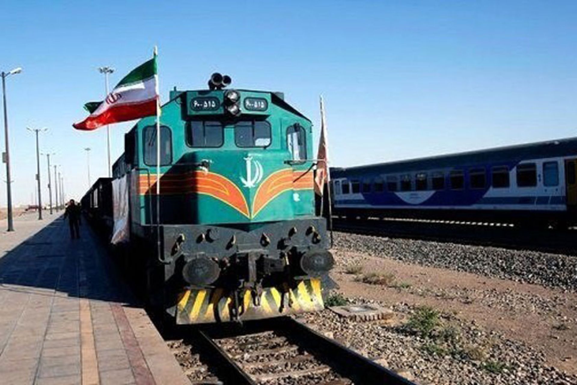 قطار راه آهن ایران