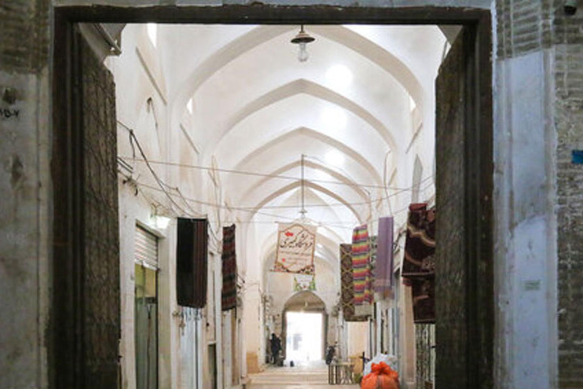بازار خان یزد