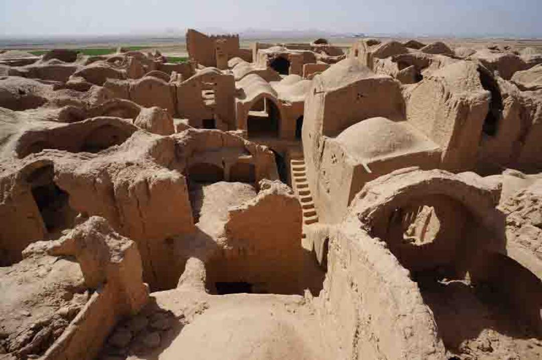 قلعه تاریخی سریزد از نمای بالا