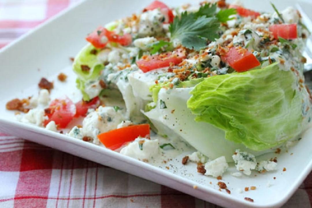 طرز تهیه سالاد کاهو ورقه ‌ای