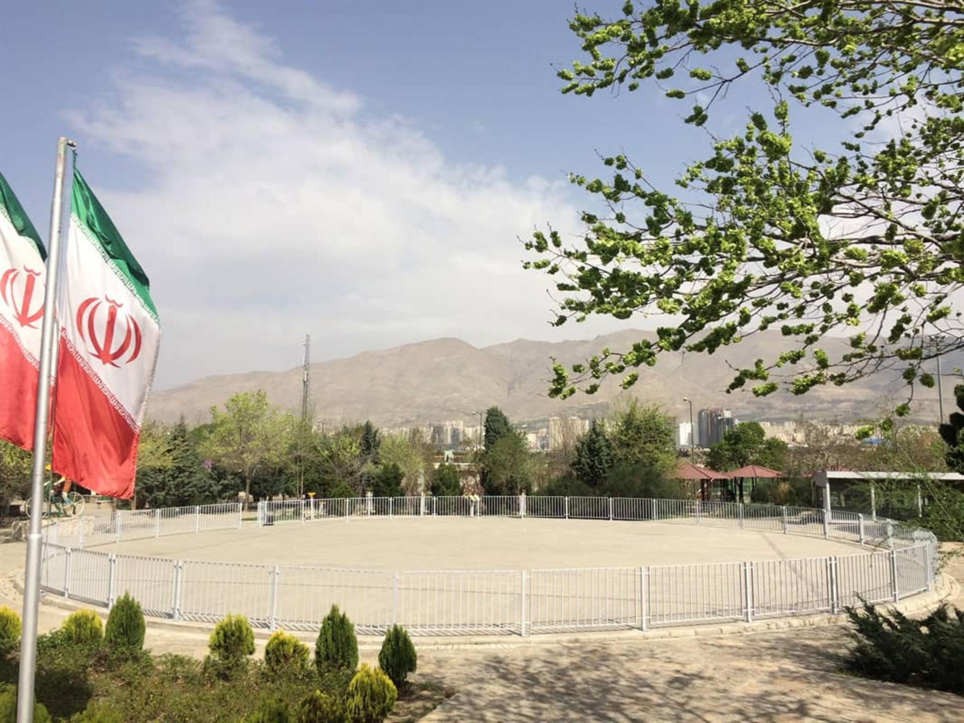 پیست اسکیت بوستان ریحانه چیتگر