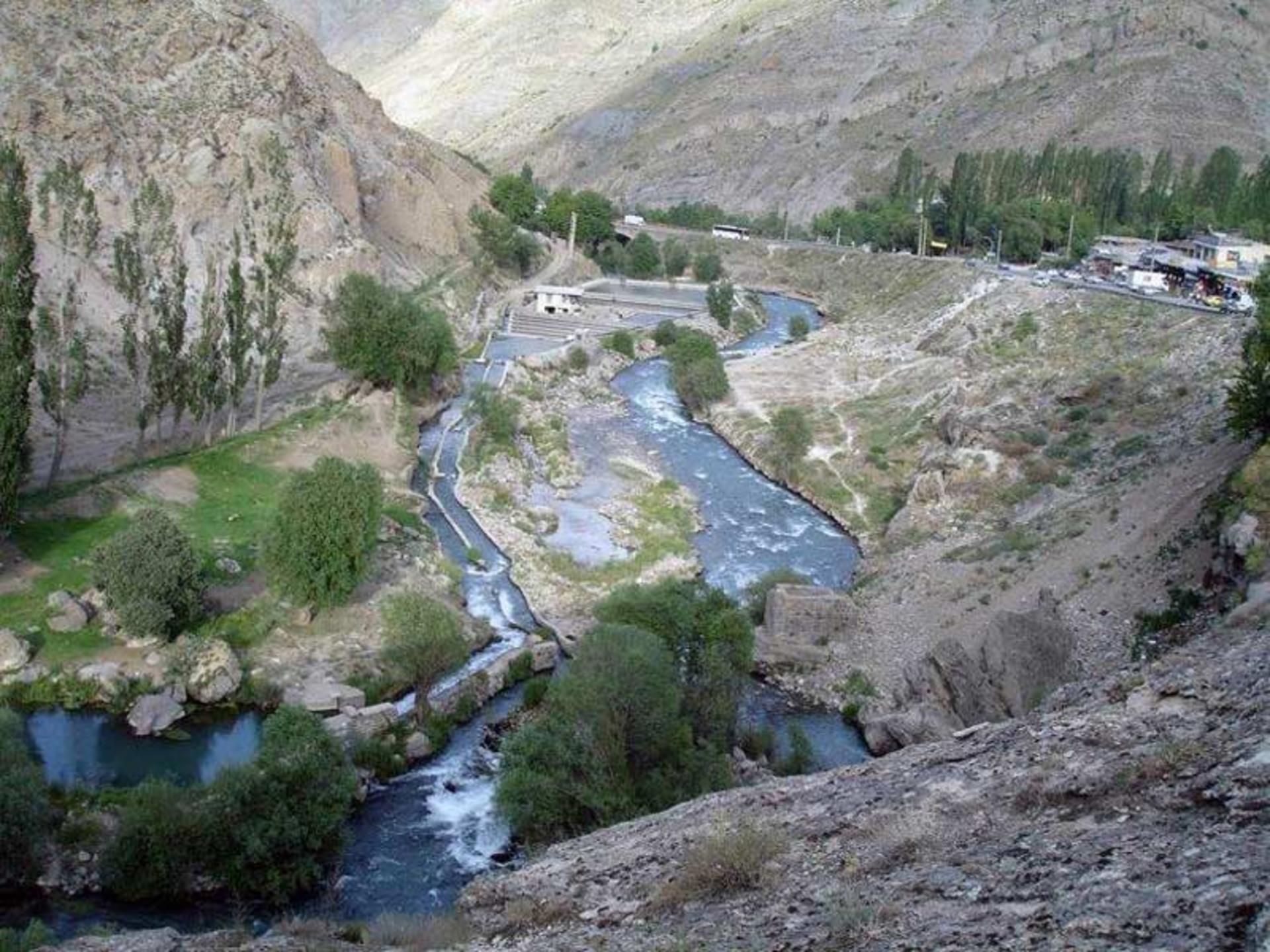 منطقه آب اسک در جاده هراز از نمای بالا