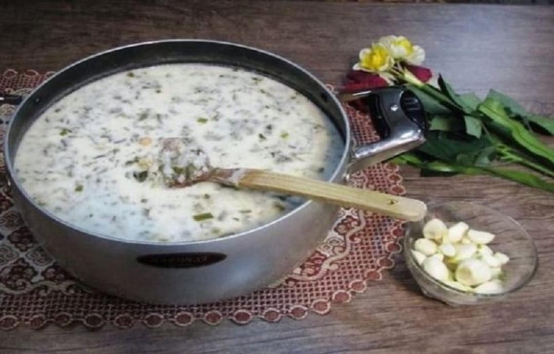 طرز تهیه آش دوغ کردستان