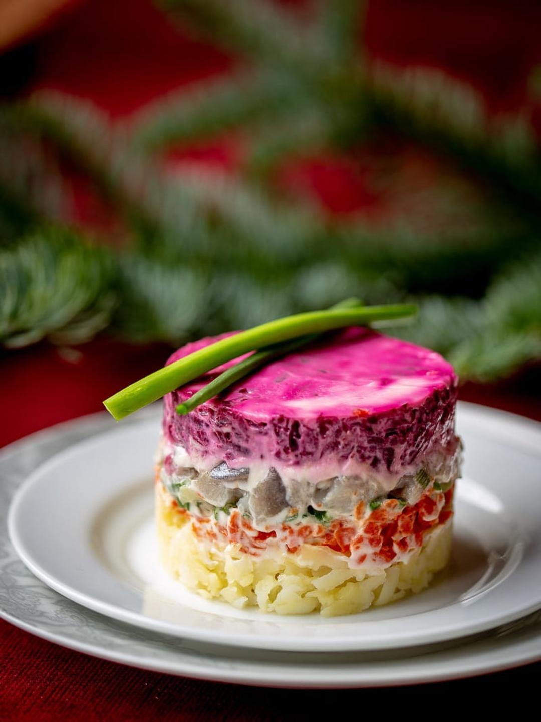  سالاد لبو و ماهی روسی