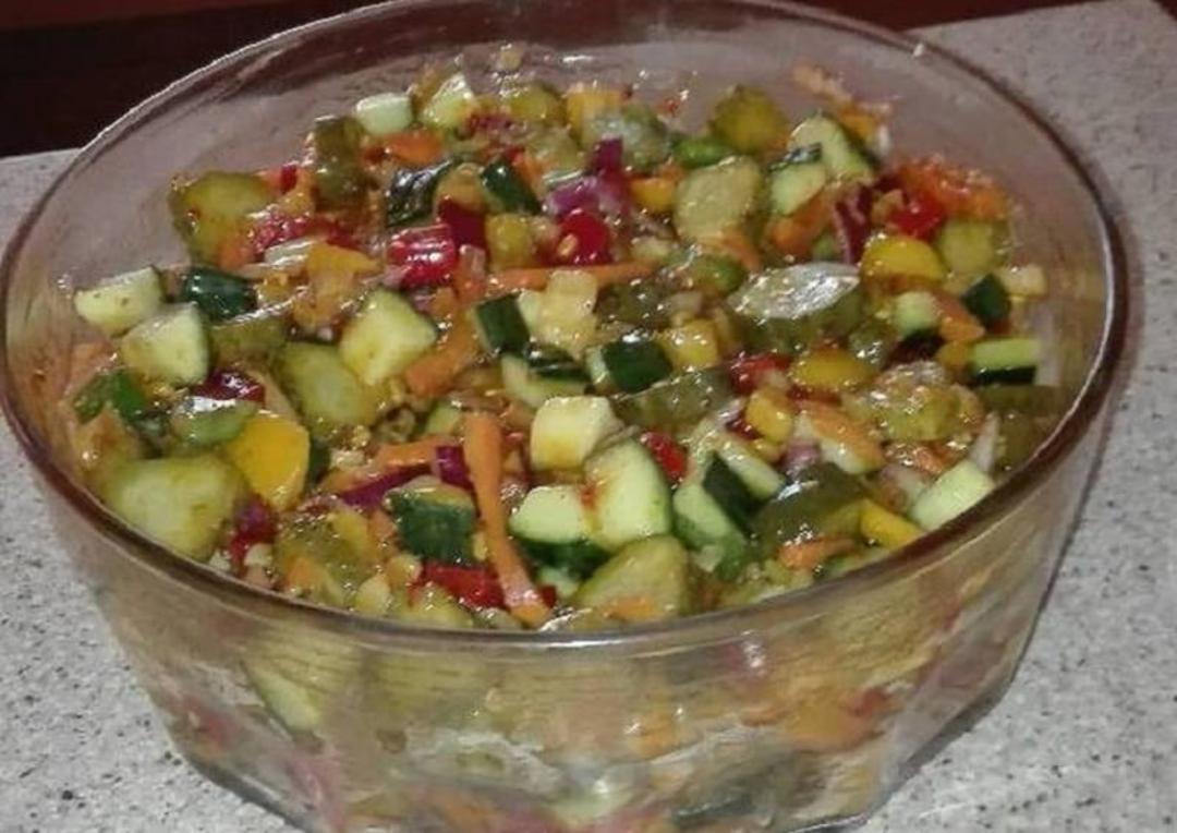 سالاد آکار