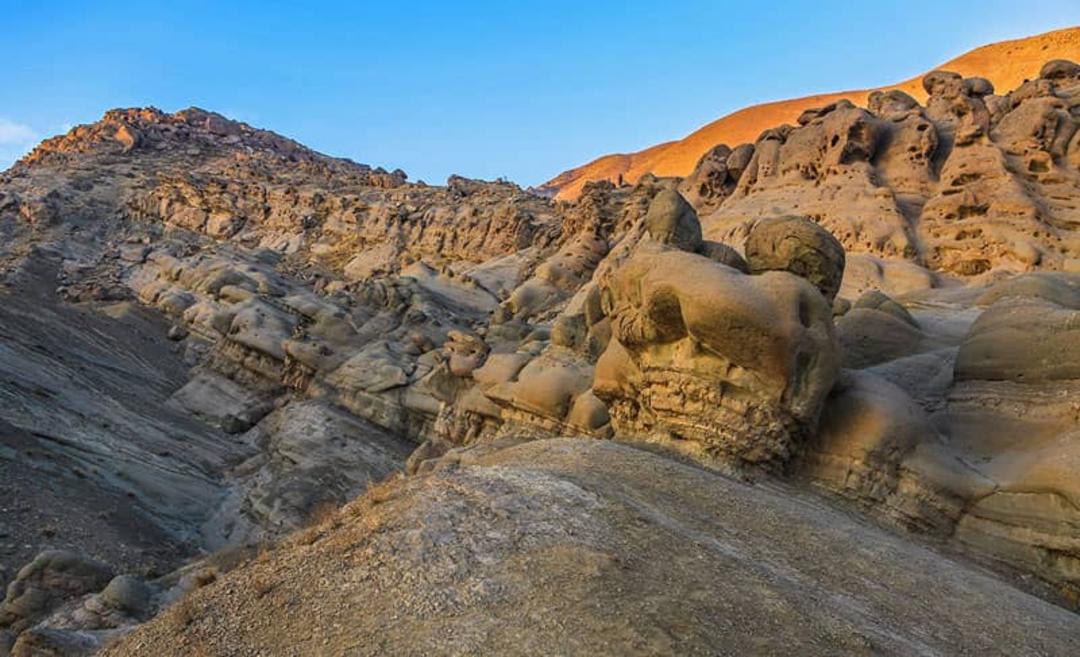 صخره‌های روستای وردیچ و واریش