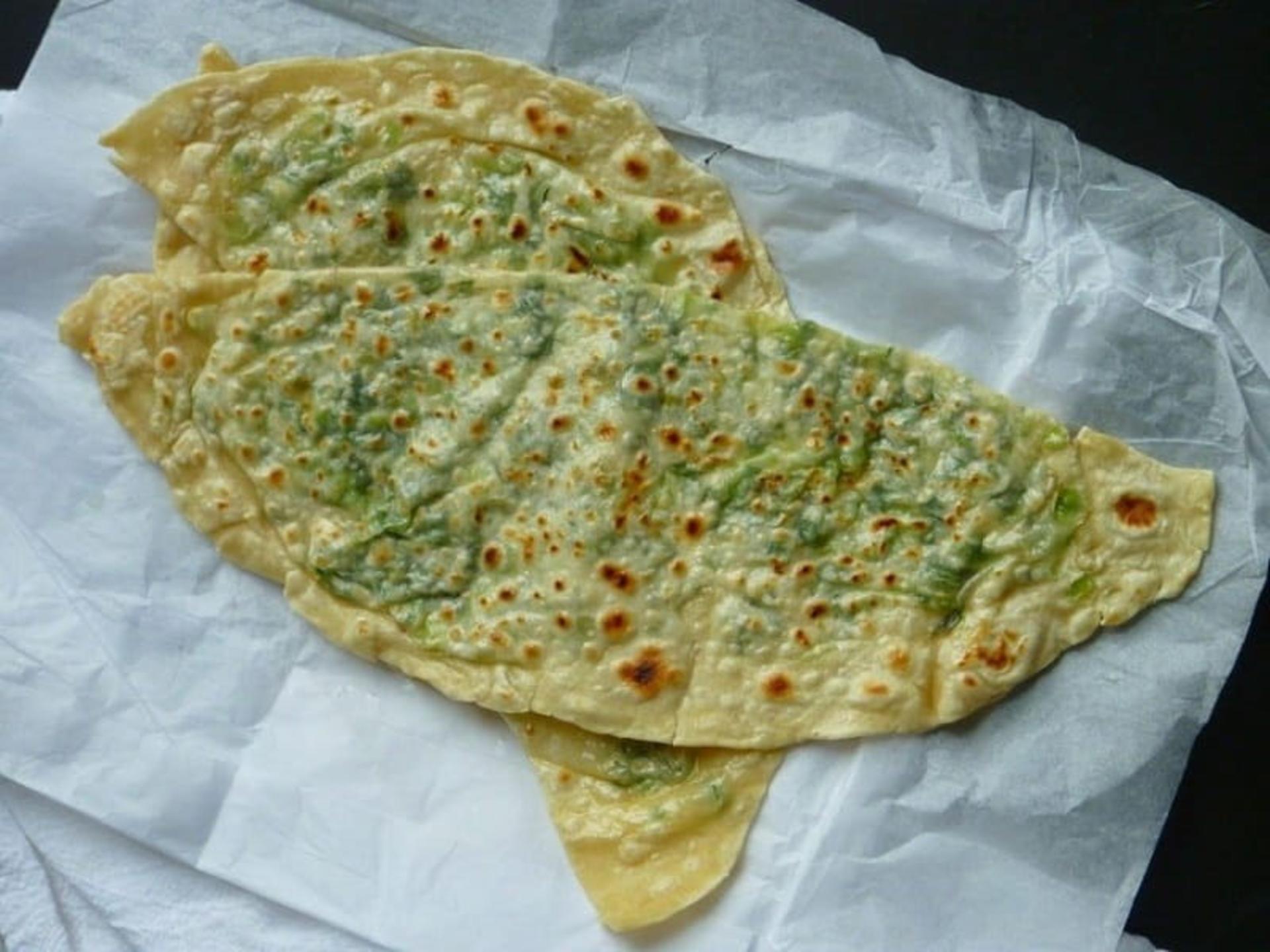 طرز تهیه کلانه کردستان با خمیر مایه