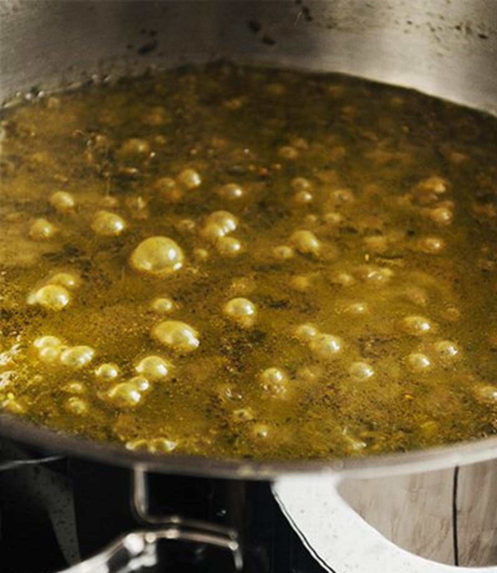 روغن انداختن گردو