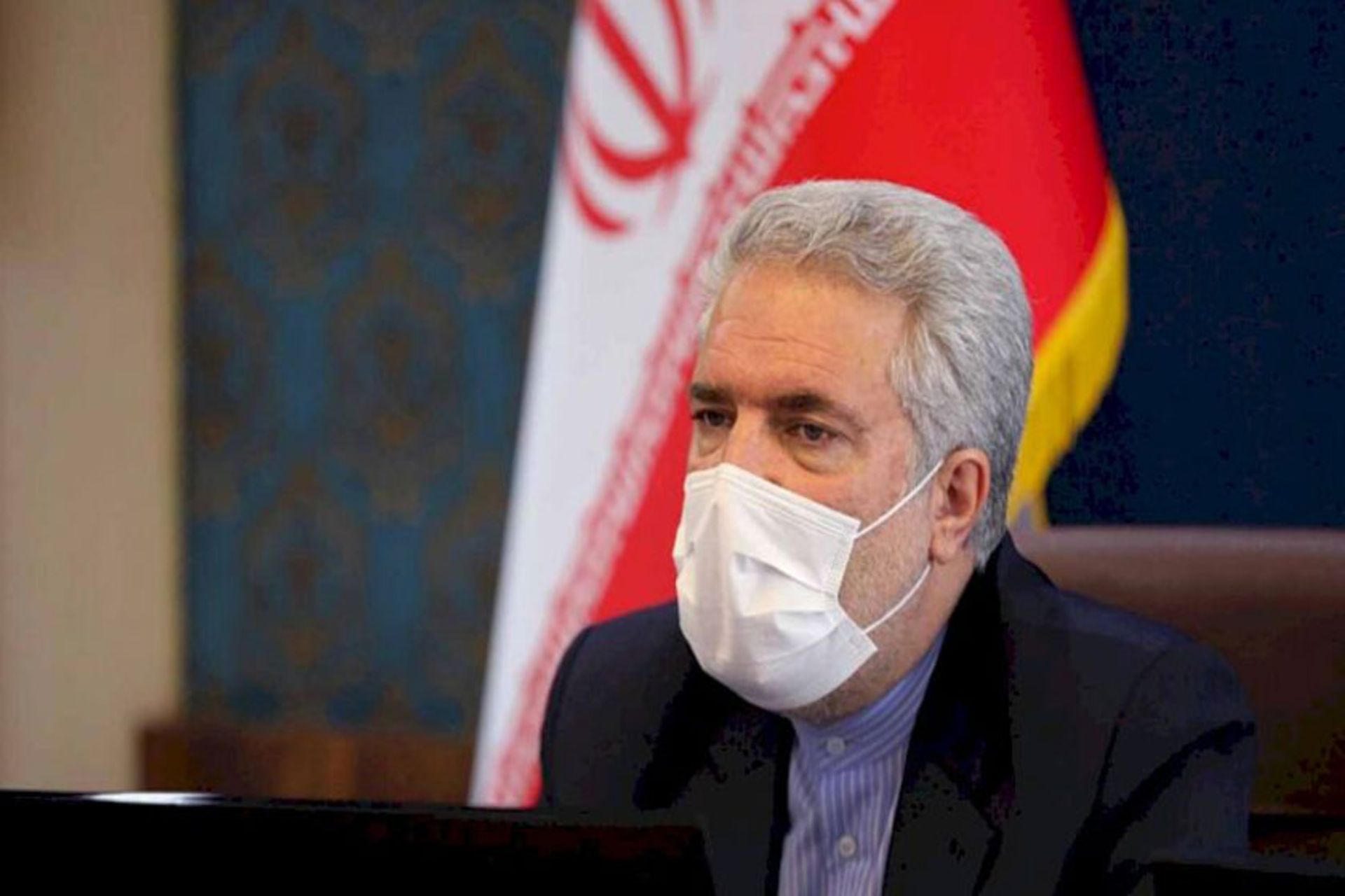 دکتر مونسان وزیر میراث فرهنگی و گردشگری