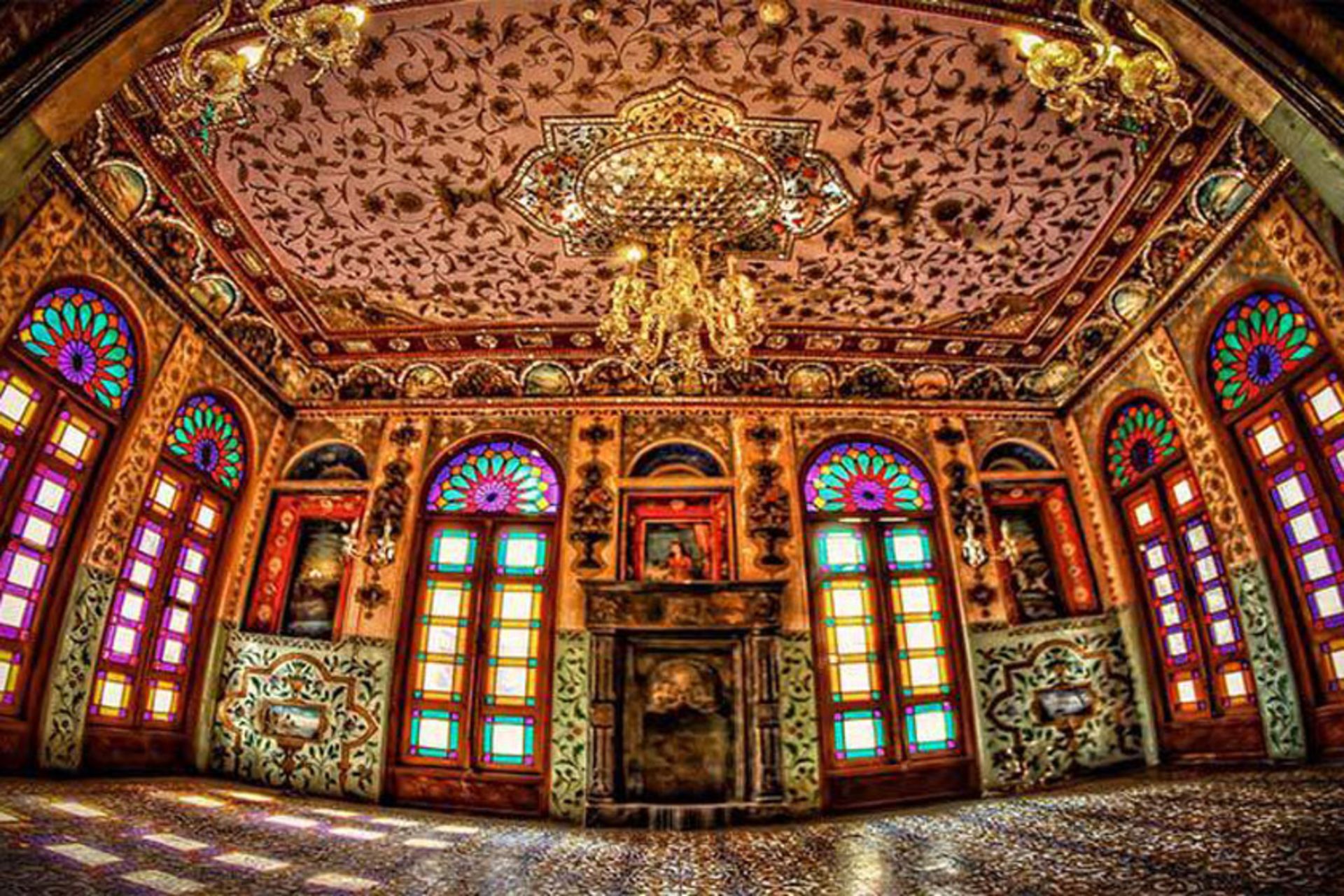 نمای داخلی کاخ موزه گلستان