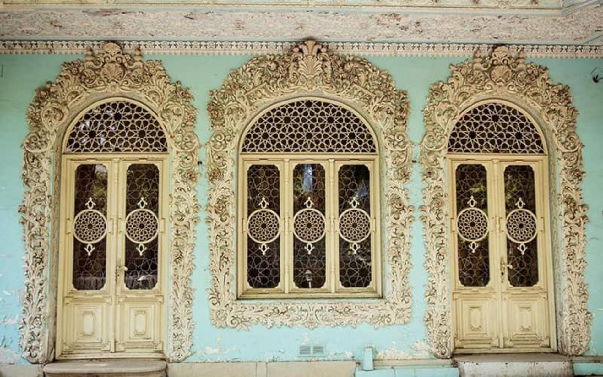 تزیینات عمارت موزه زمان